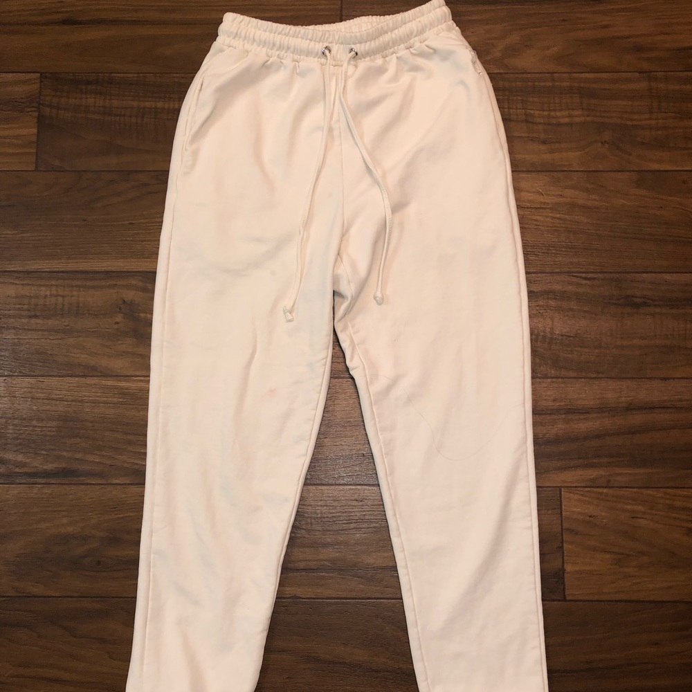 Meshki Joggers